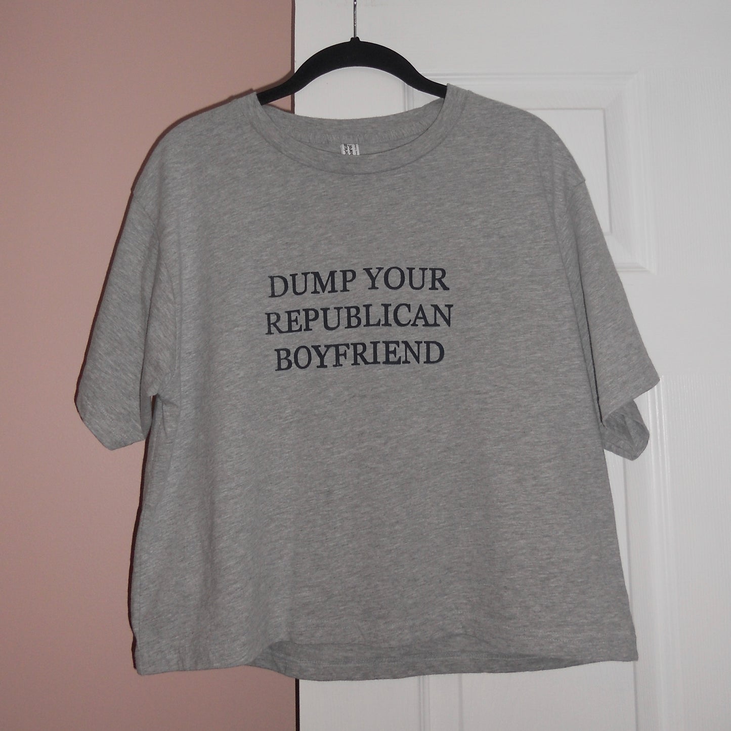 DUMP YOUR REPUBLICAN BOYFRIEND grey boxy tee