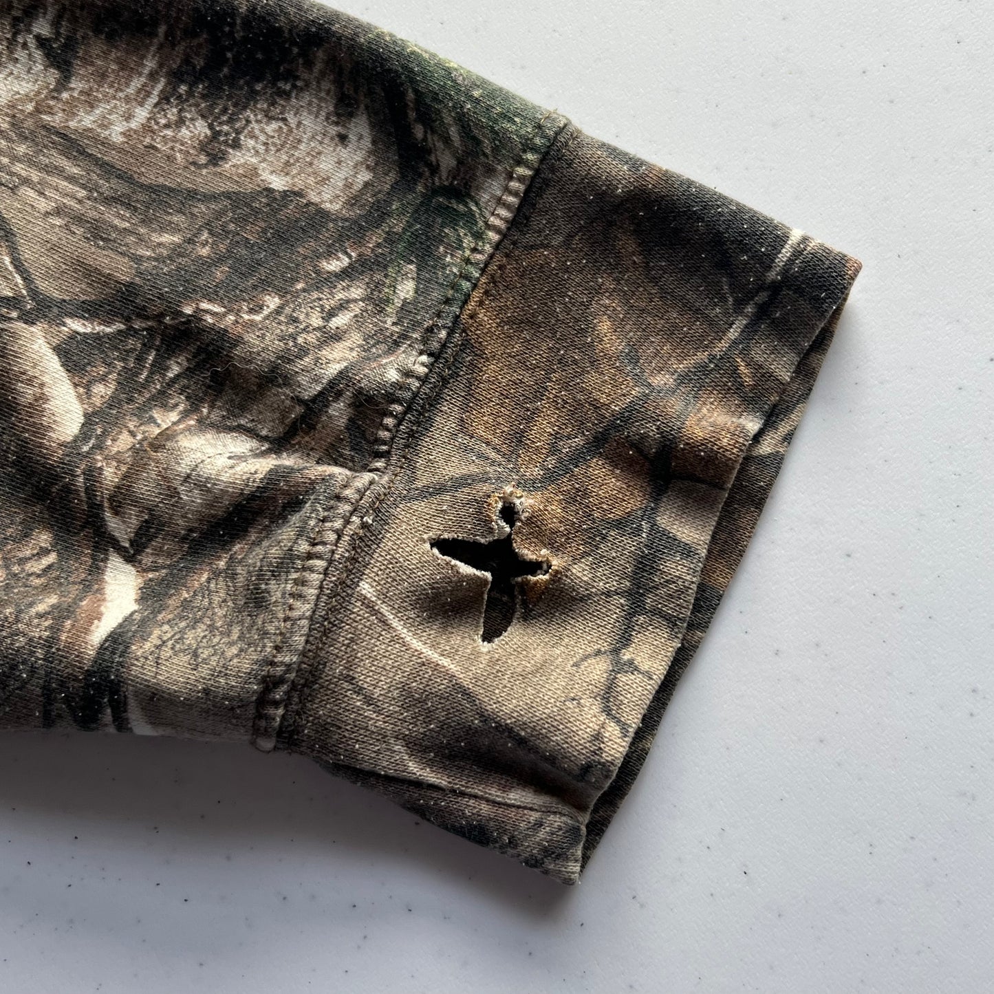 DUMP YOUR REPUBLICAN BOYFRIEND camo hoodie with pink text (L)