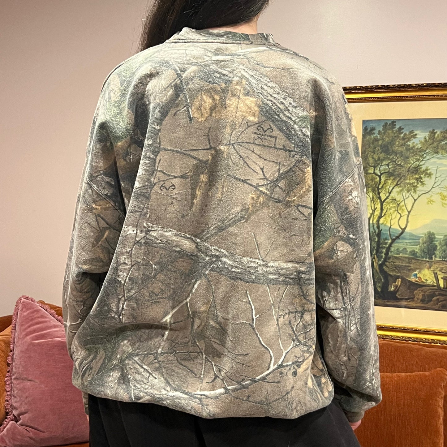 DUMP YOUR REPUBLICAN BOYFRIEND camo crewneck with pink text (2XL)