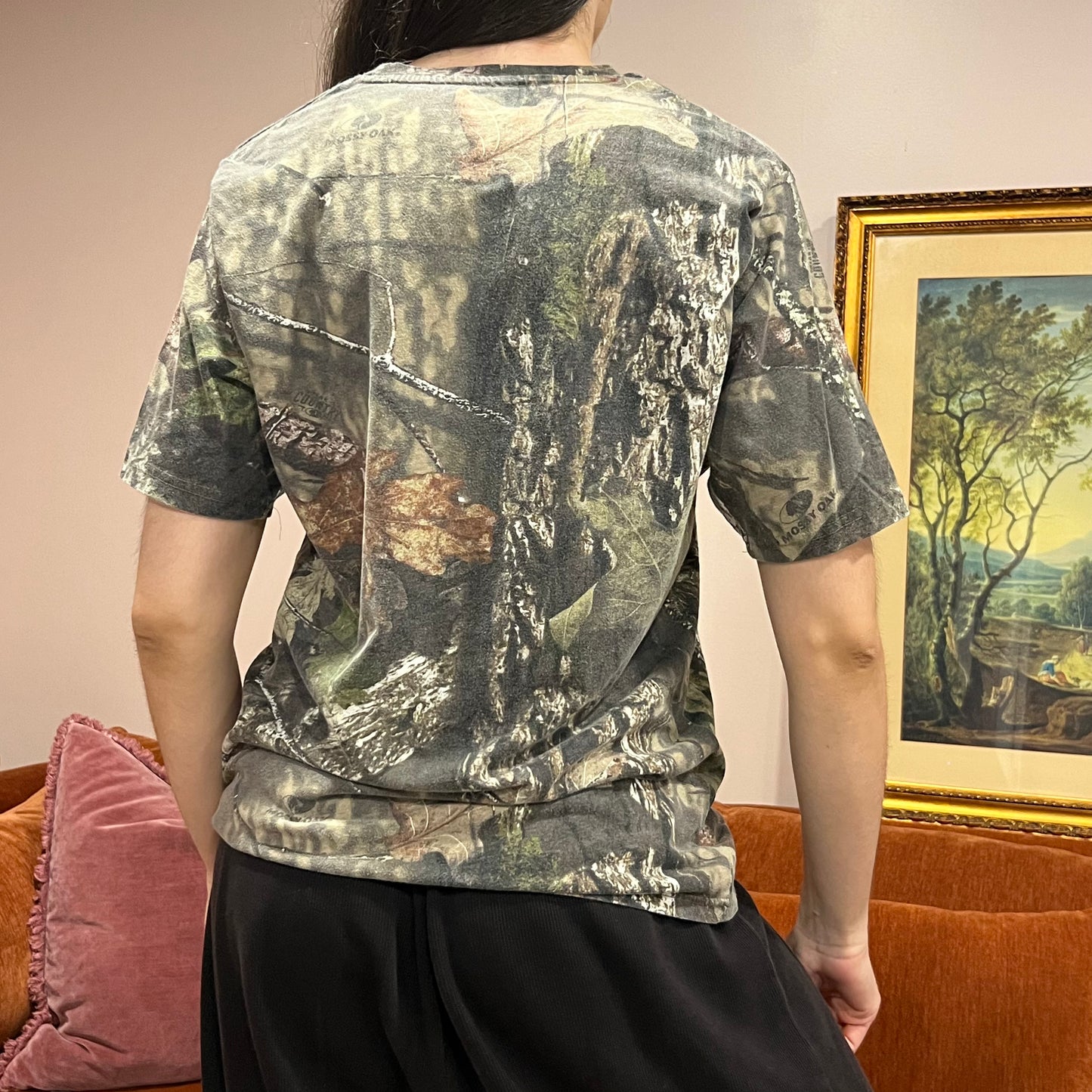 DIVORCE YOUR REPUBLICAN HUSBAND camo t-shirt with pink text (M)