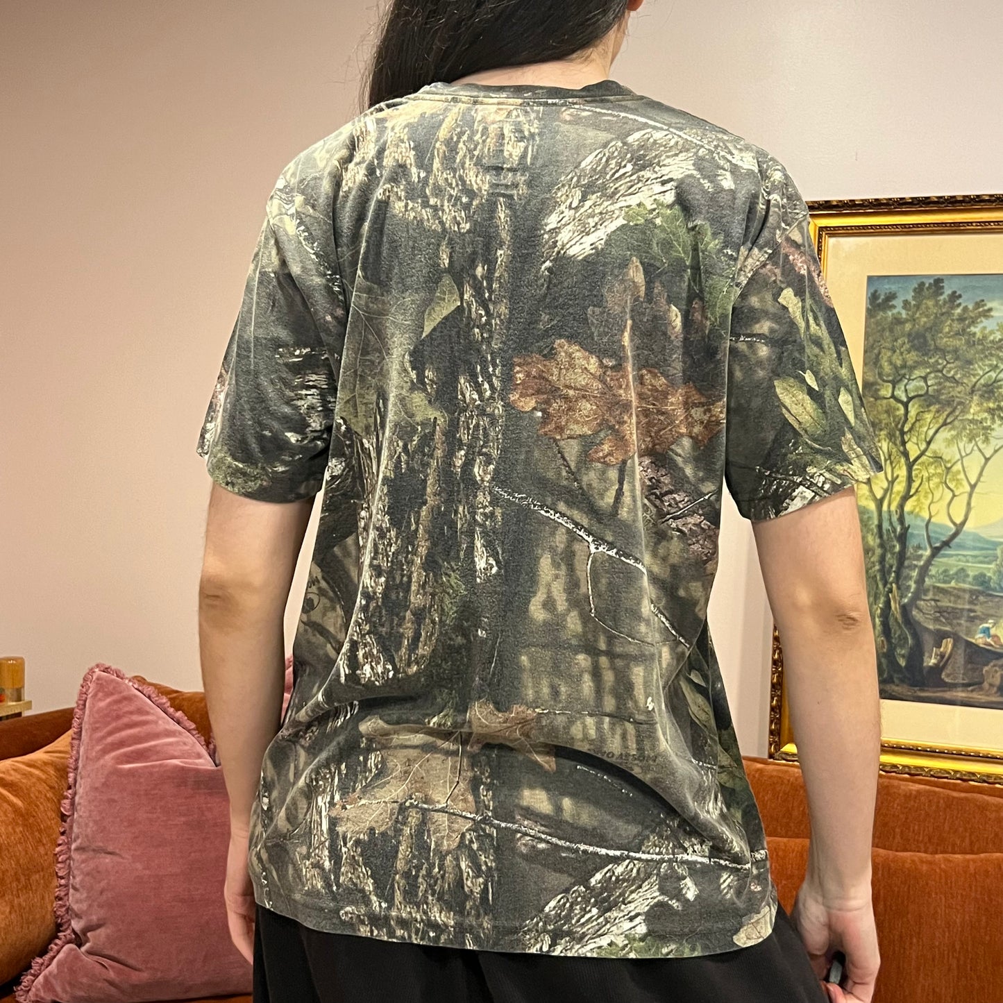 DUMP YOUR REPUBLICAN BOYFRIEND camo t-shirt with orange text (L)