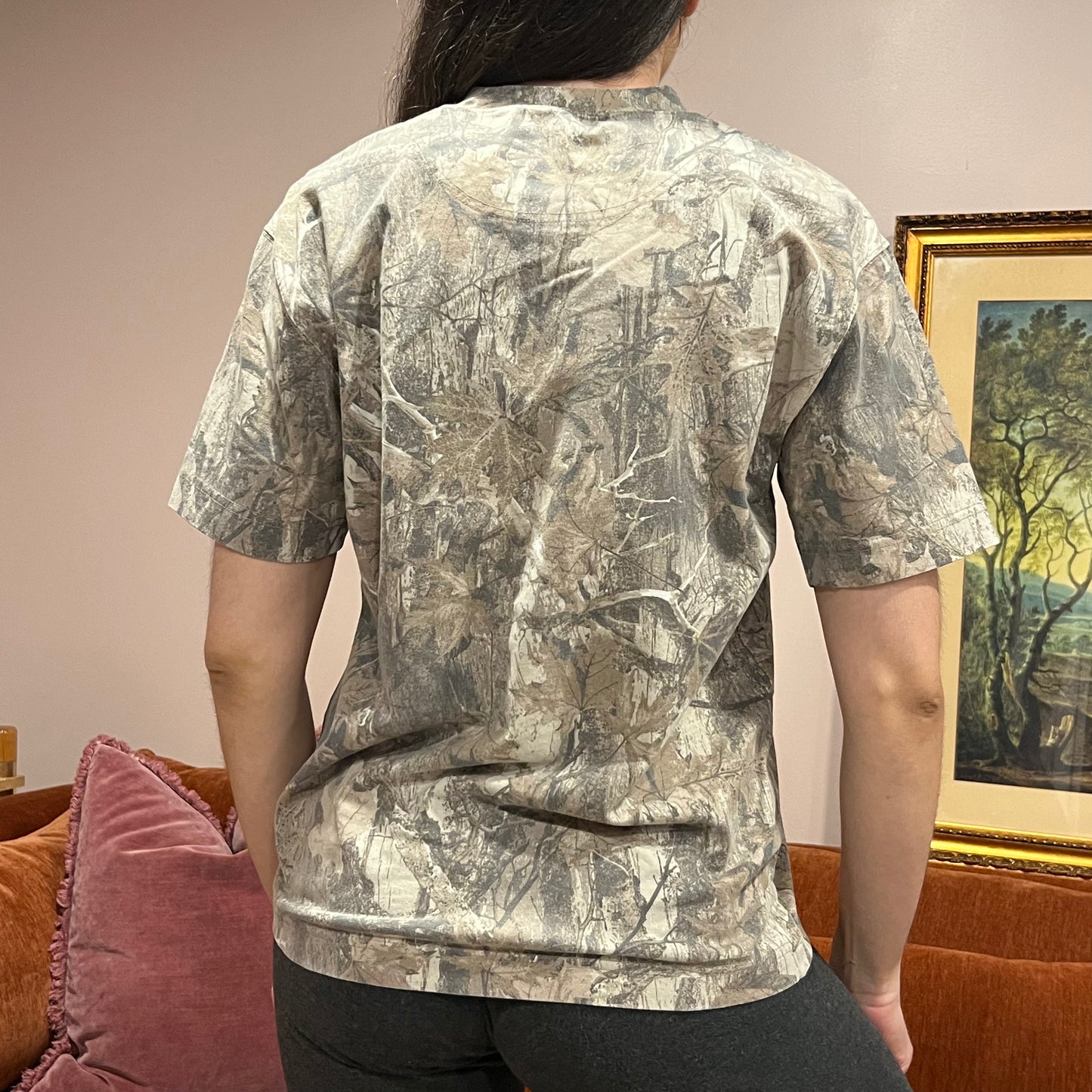 DUMP YOUR REPUBLICAN BOYFRIEND camo t-shirt with pink text (S)