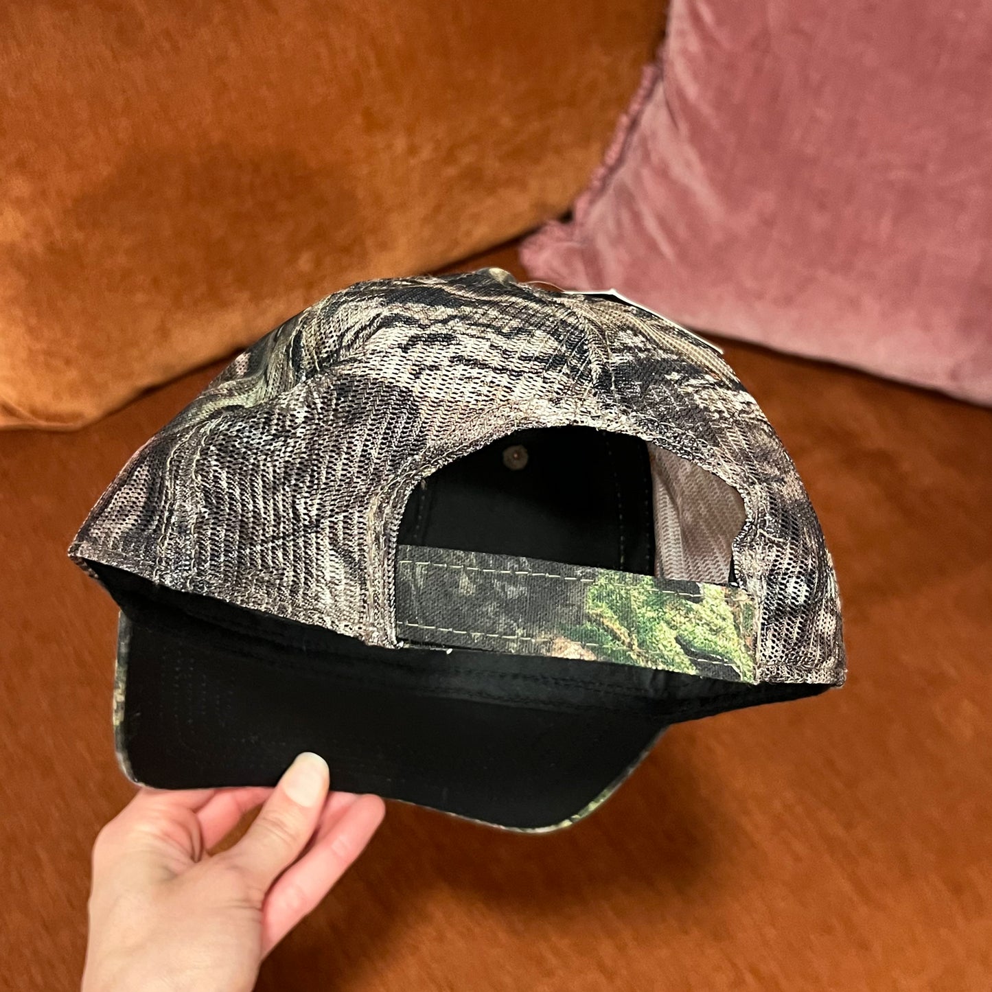 DUMP YOUR REPUBLICAN BOYFRIEND camo hat