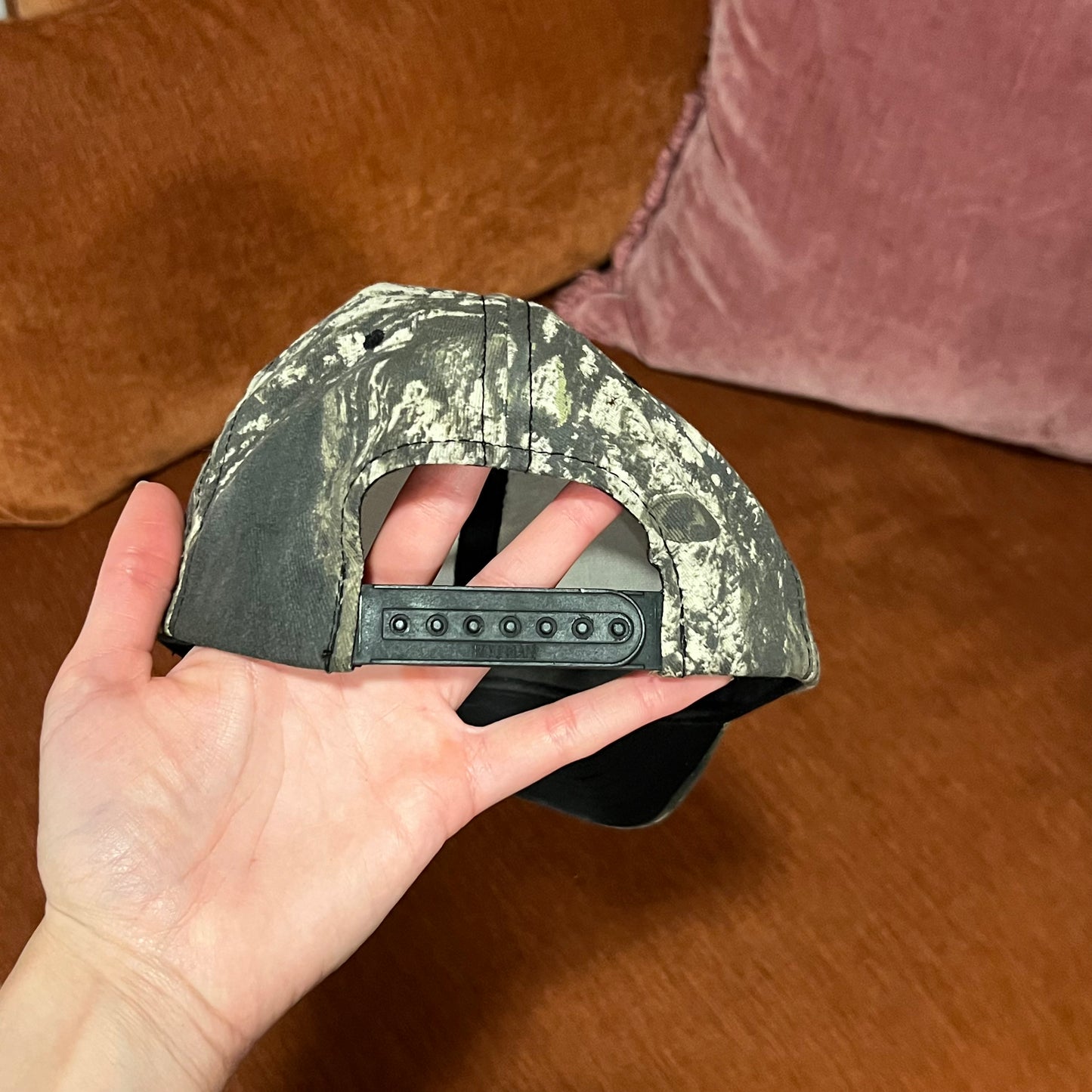 DUMP YOUR REPUBLICAN BOYFRIEND camo hat