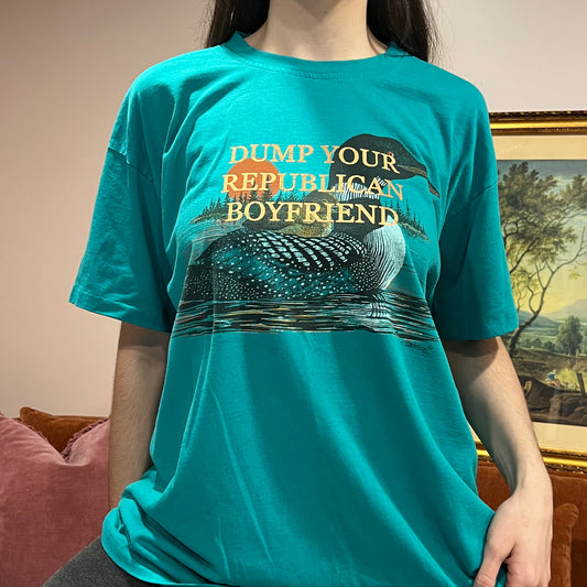 DUMP YOUR REPUBLICAN BOYFRIEND duck t-shirt with orange text (XL)