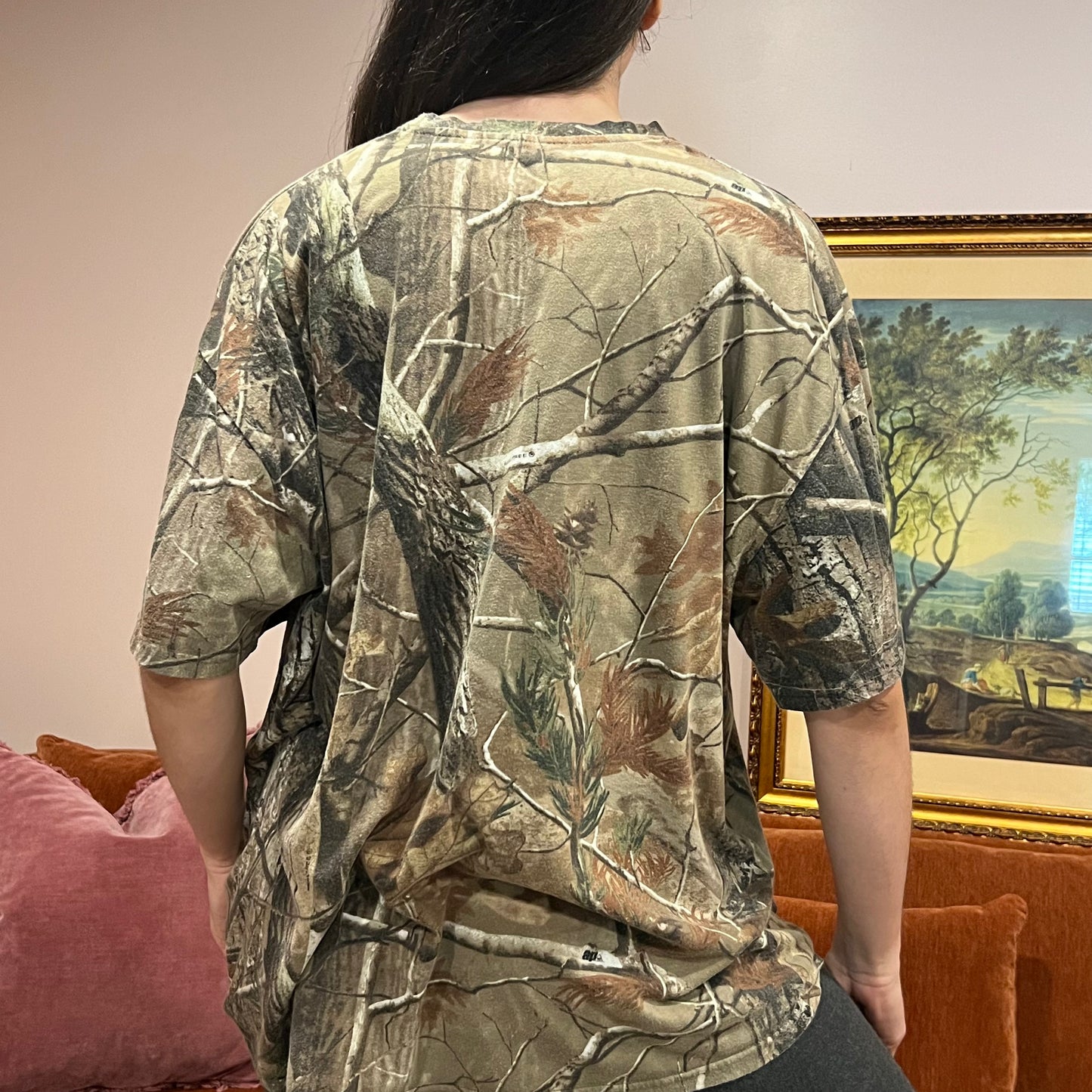 DUMP YOUR REPUBLICAN GIRLFRIEND camo t-shirt with pink text (2XL)