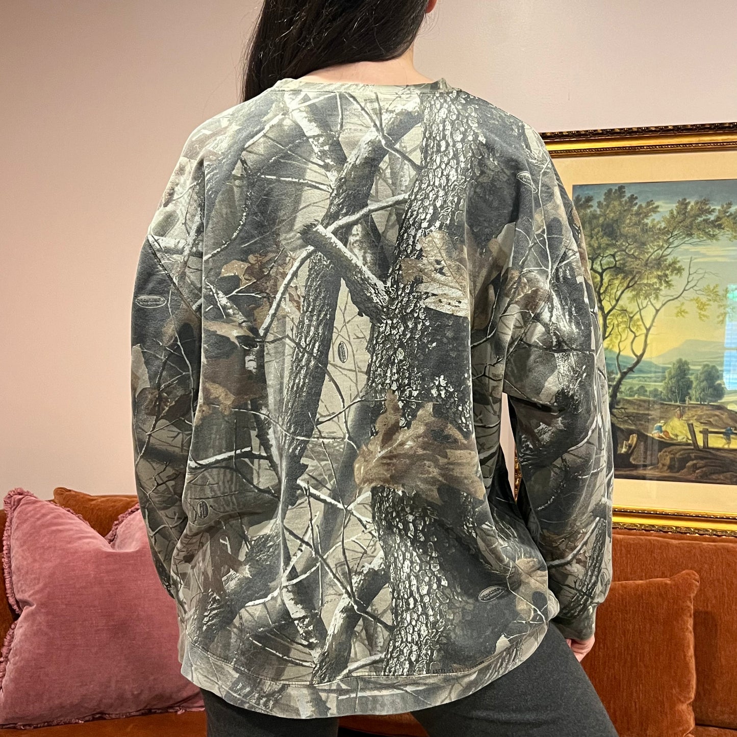 DUMP YOUR REPUBLICAN GIRLFRIEND camo crewneck with pink text (XL)