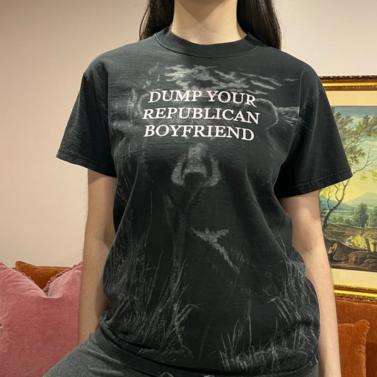 DUMP YOUR REPUBLICAN BOYFRIEND bear t-shirt with pink text (M)