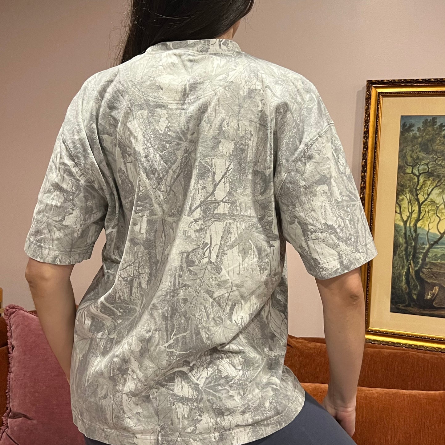 DUMP YOUR REPUBLICAN BOYFRIEND white camo t-shirt with pink text (L)