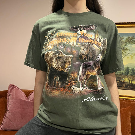 DIVORCE YOUR REPUBLICAN HUSBAND animal t-shirt with orange text (L)