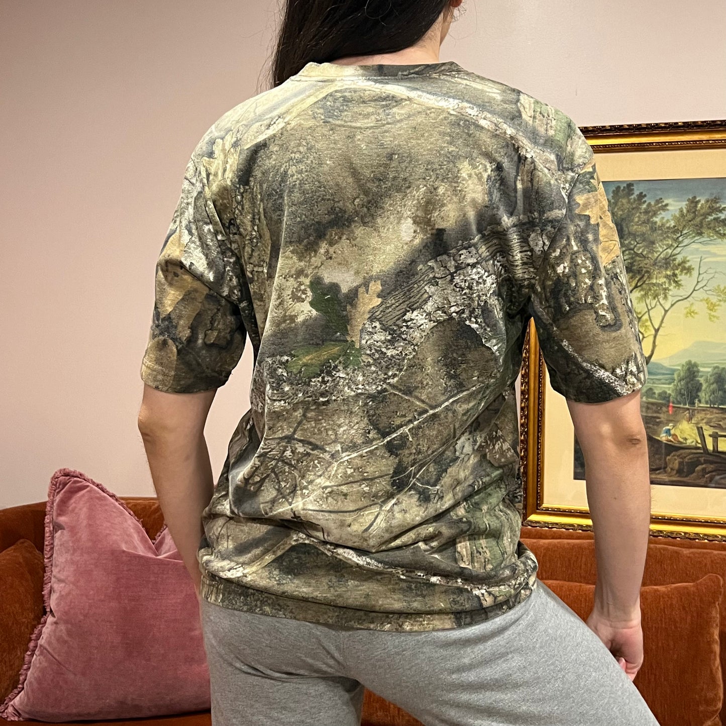 DIVORCE YOUR REPUBLICAN HUSBAND camo t-shirt with pink text (M)