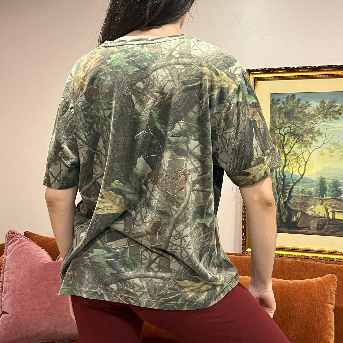 DUMP YOUR REPUBLICAN BOYFRIEND camo t-shirt with pink text (XL)
