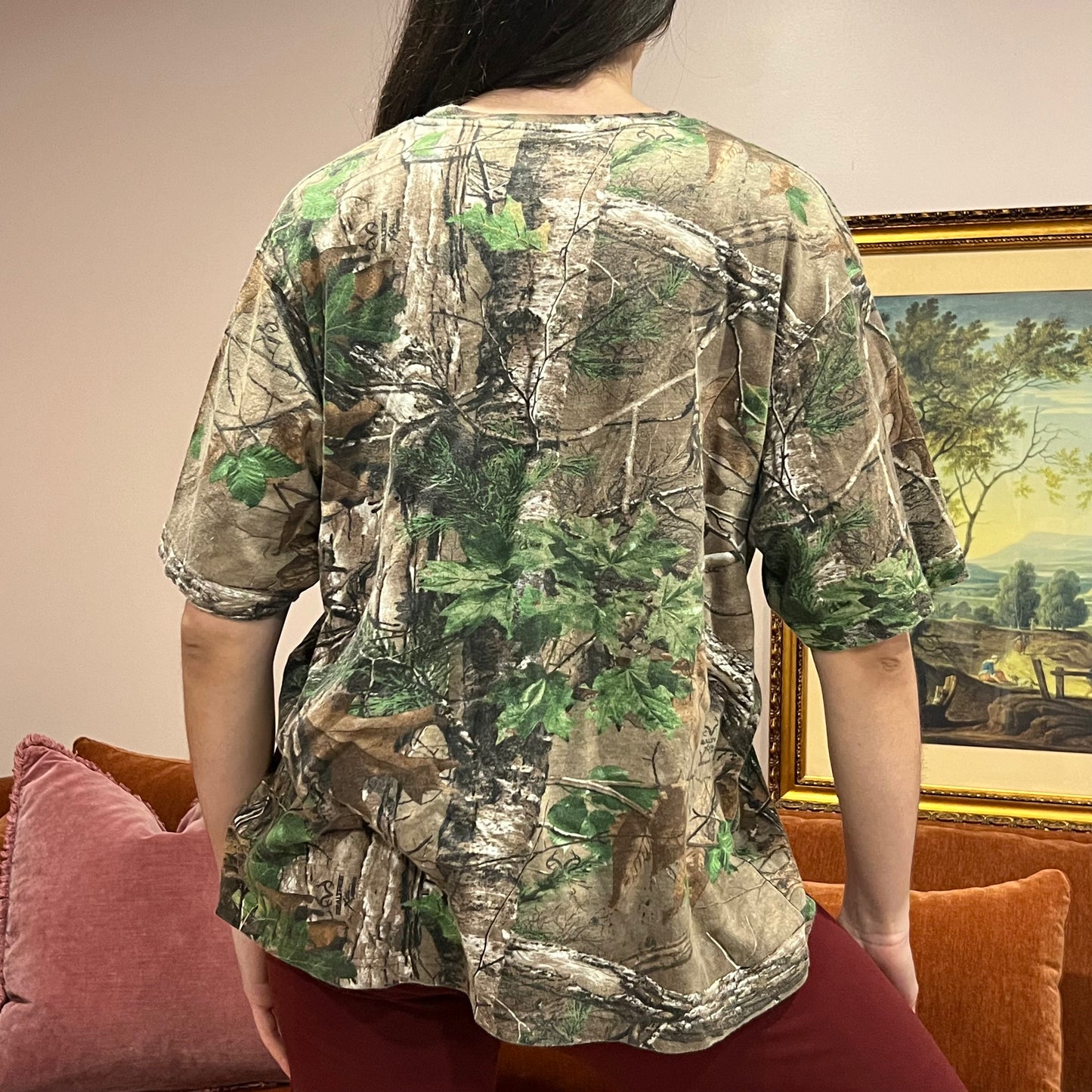 DIVORCE YOUR REPUBLICAN HUSBAND camo t-shirt with pink text (L)
