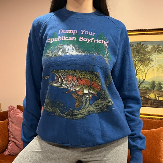 DUMP YOUR REPUBLICAN BOYFRIEND animal crewneck with pink text (L)
