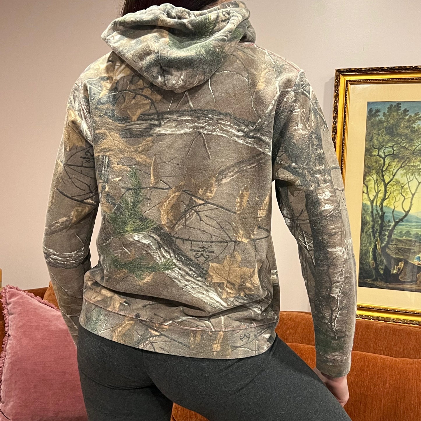 DUMP YOUR REPUBLICAN BOYFRIEND camo hoodie with pink text (M)