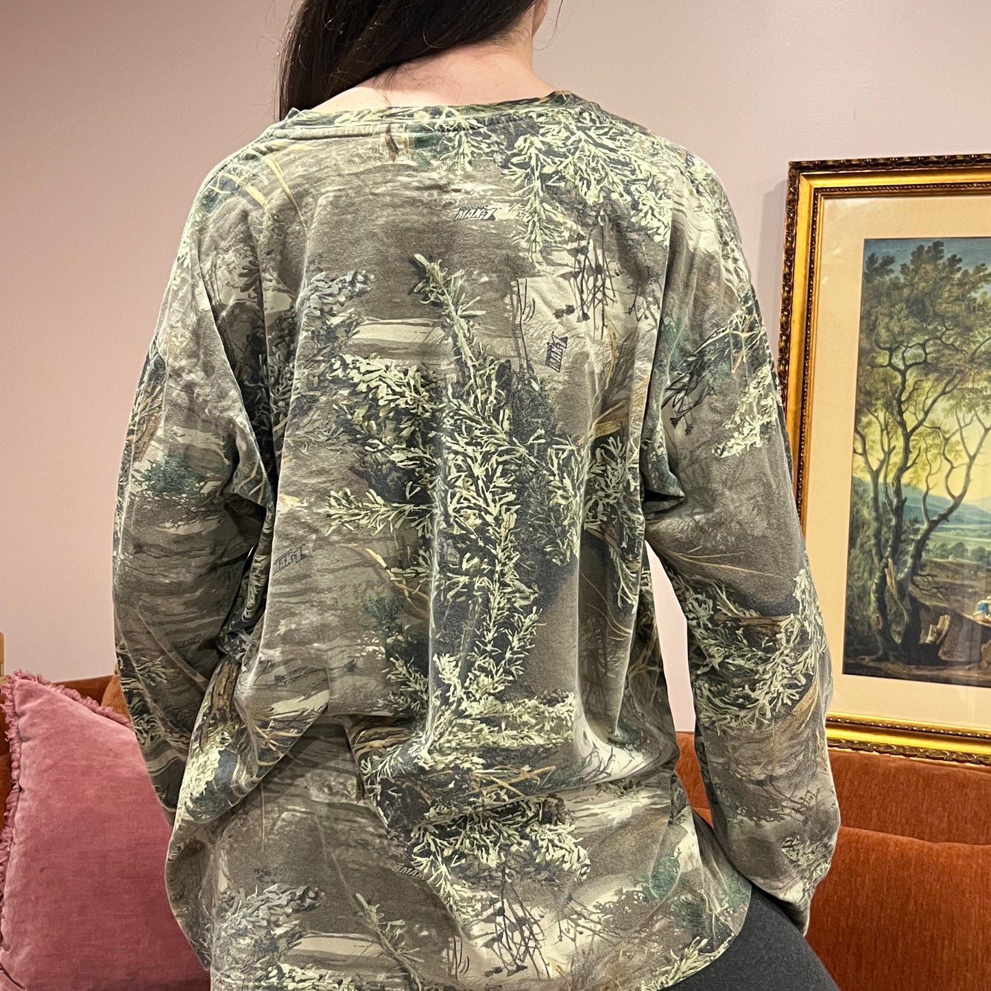 DUMP YOUR REPUBLICAN BOYFRIEND camo long sleeve t-shirt with pink text (2XL)
