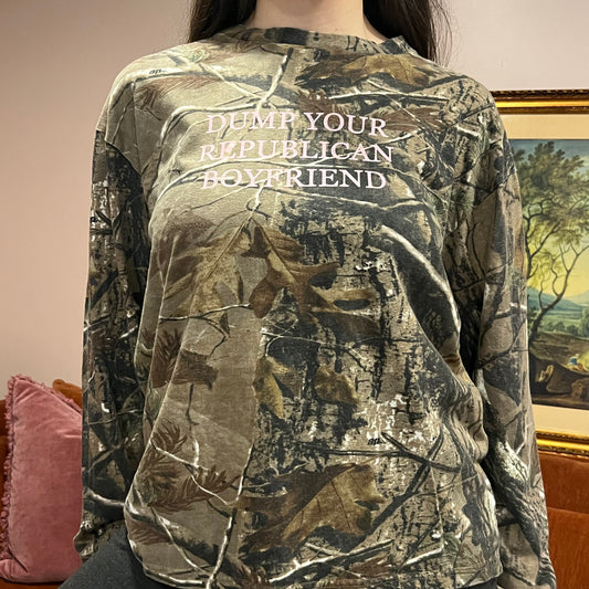 DUMP YOUR REPUBLICAN BOYFRIEND camo long sleeve t-shirt with pink text (L)