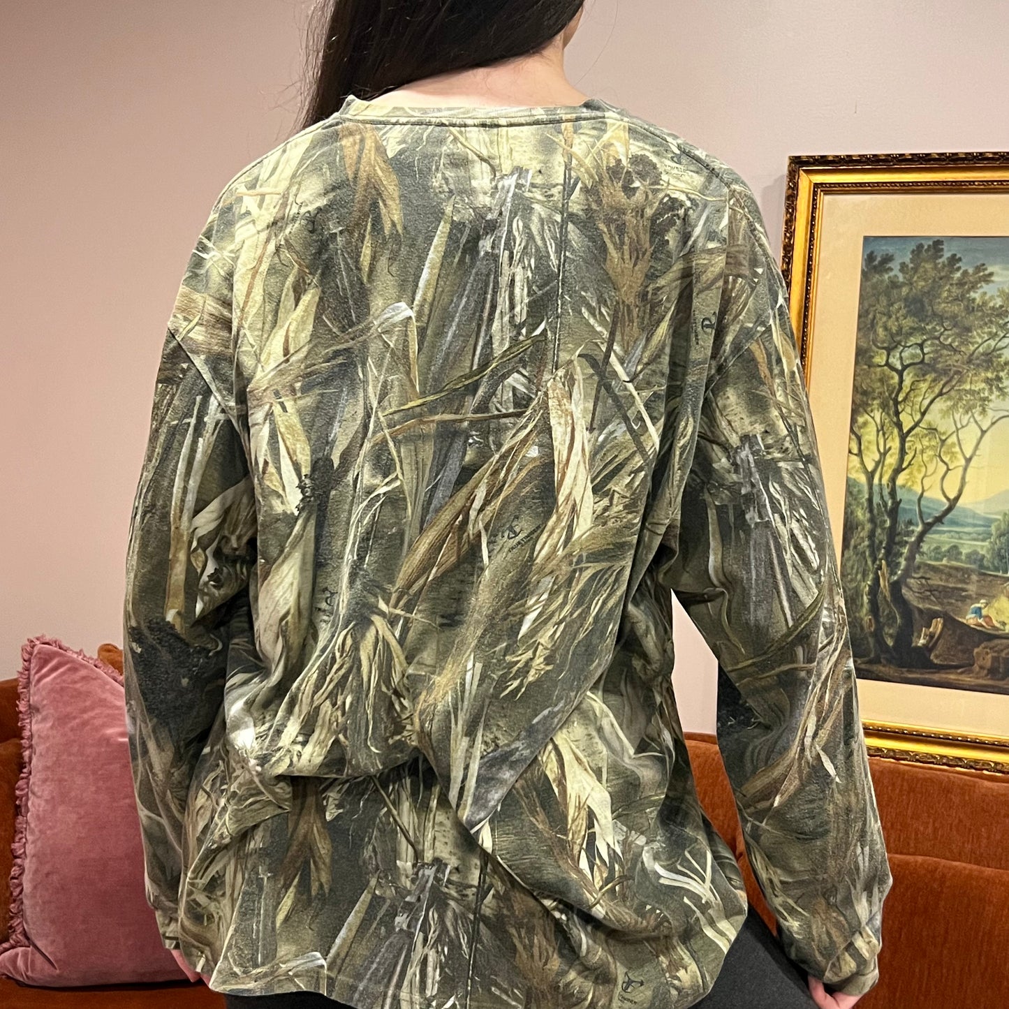 DUMP YOUR REPUBLICAN BOYFRIEND camo long sleeve t-shirt with pink text (XL)