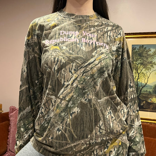 DUMP YOUR REPUBLICAN BOYFRIEND camo long sleeve t-shirt with pink text (L)