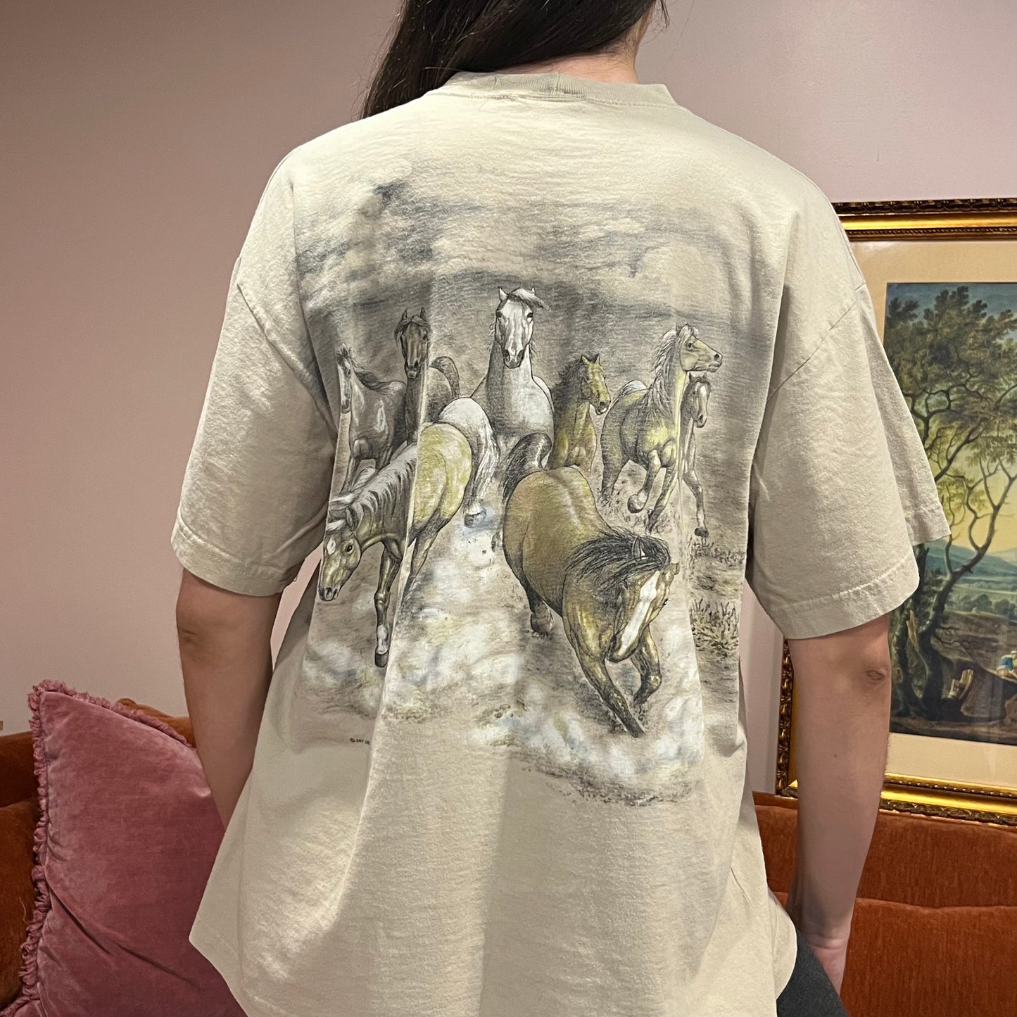 DIVORCE YOUR REPUBLICAN HUSBAND animal t-shirt with orange text (L/XL)