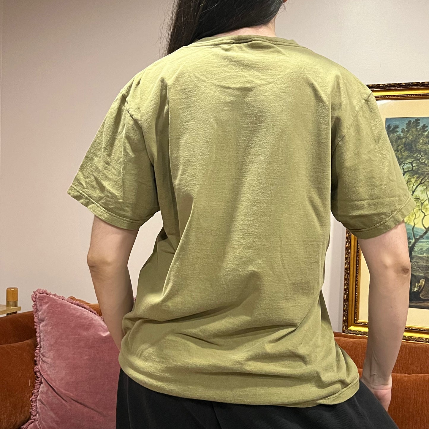 DUMP YOUR REPUBLICAN BOYFRIEND animal t-shirt with orange text (L)