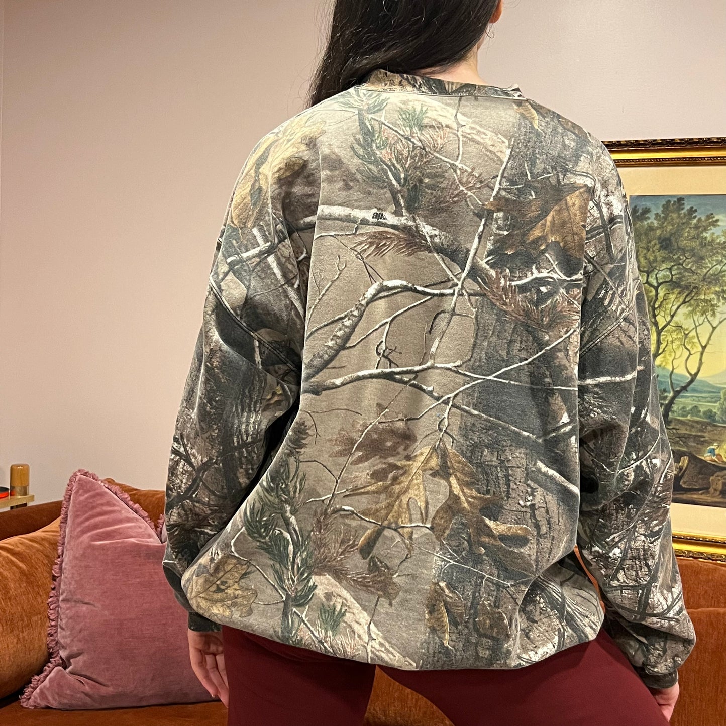 DUMP YOUR REPUBLICAN BOYFRIEND camo crewneck with pink text (2XL)