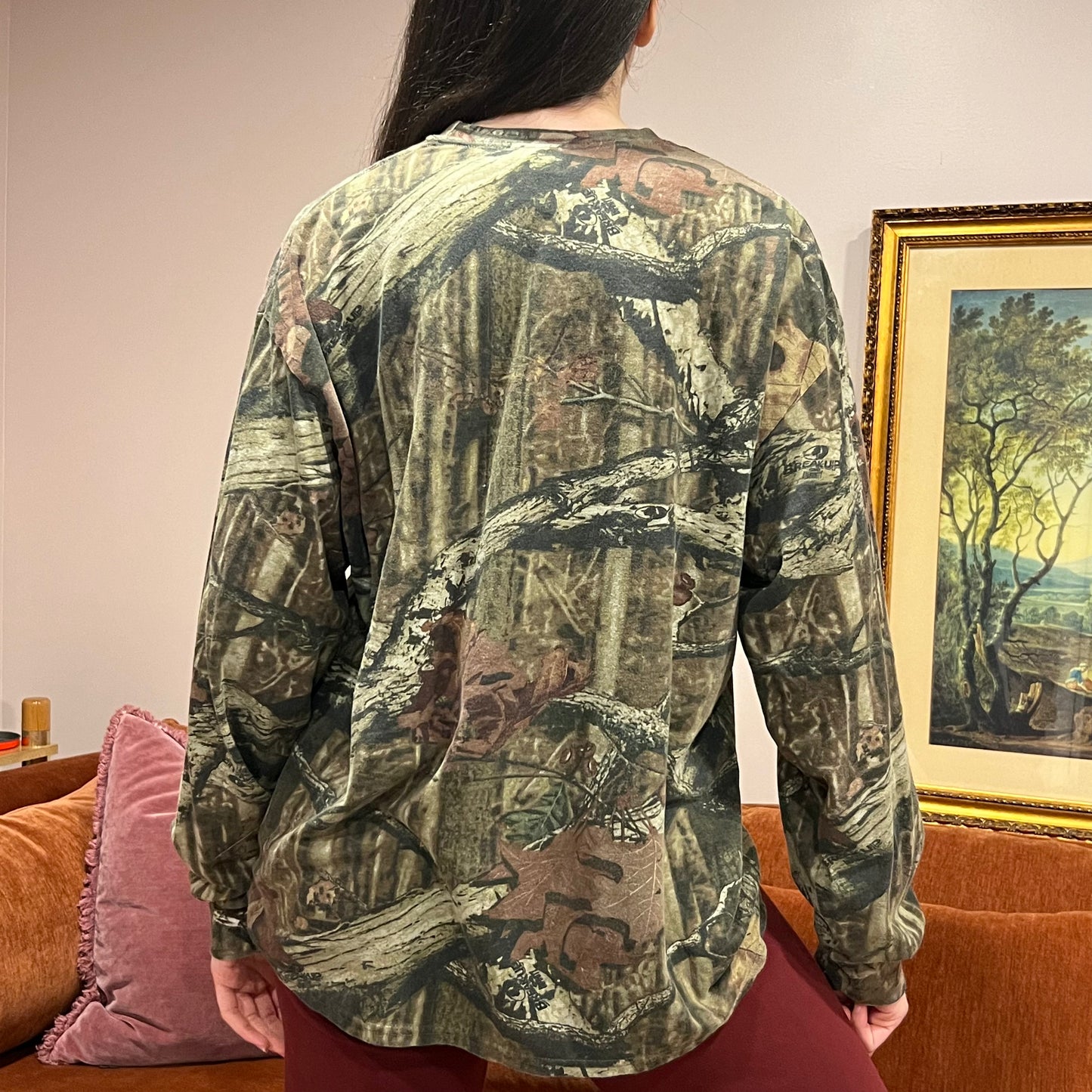 DUMP YOUR REPUBLICAN BOYFRIEND camo long sleeve t-shirt with pink text (XL)