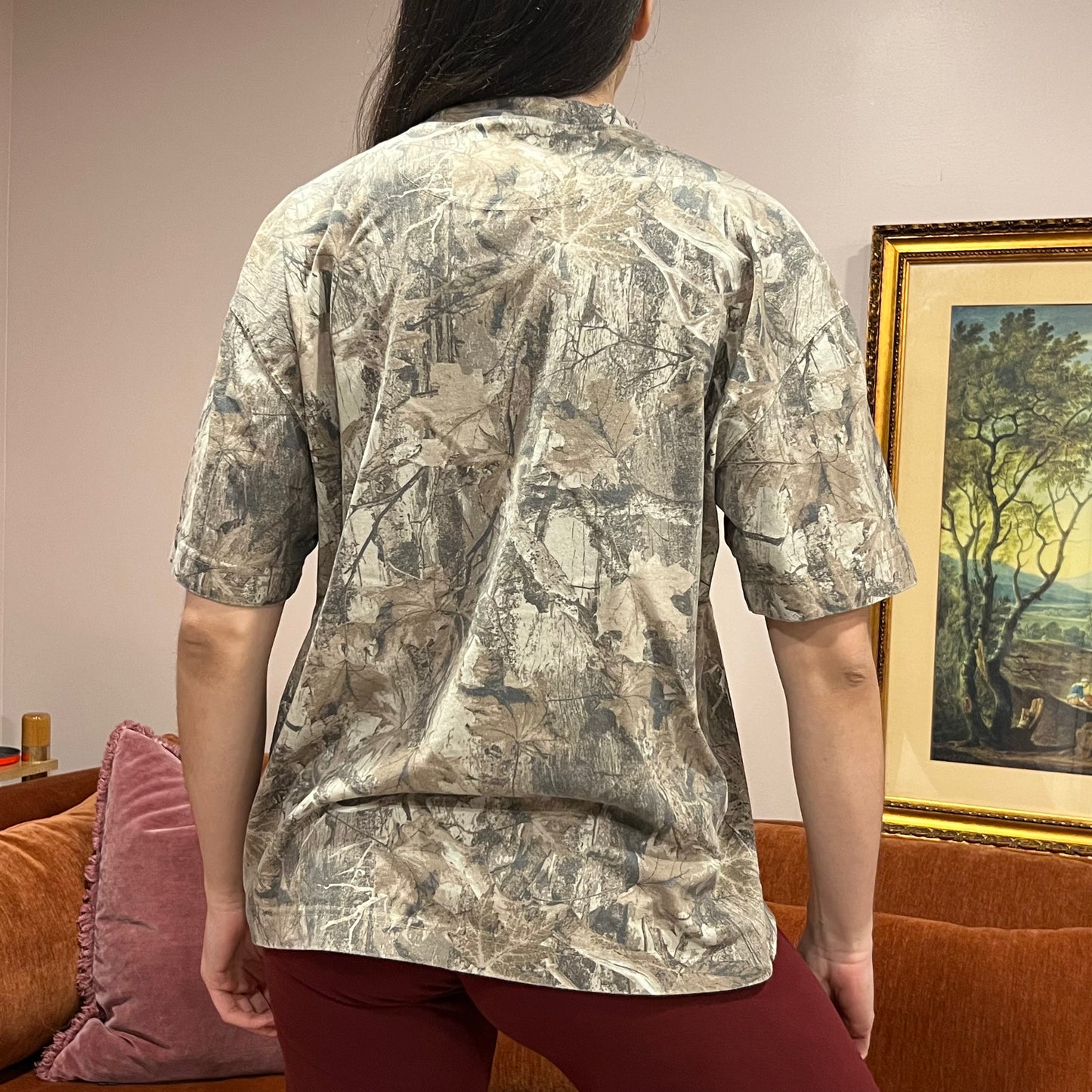 DUMP YOUR REPUBLICAN BOYFRIEND camo t-shirt with orange text (L)