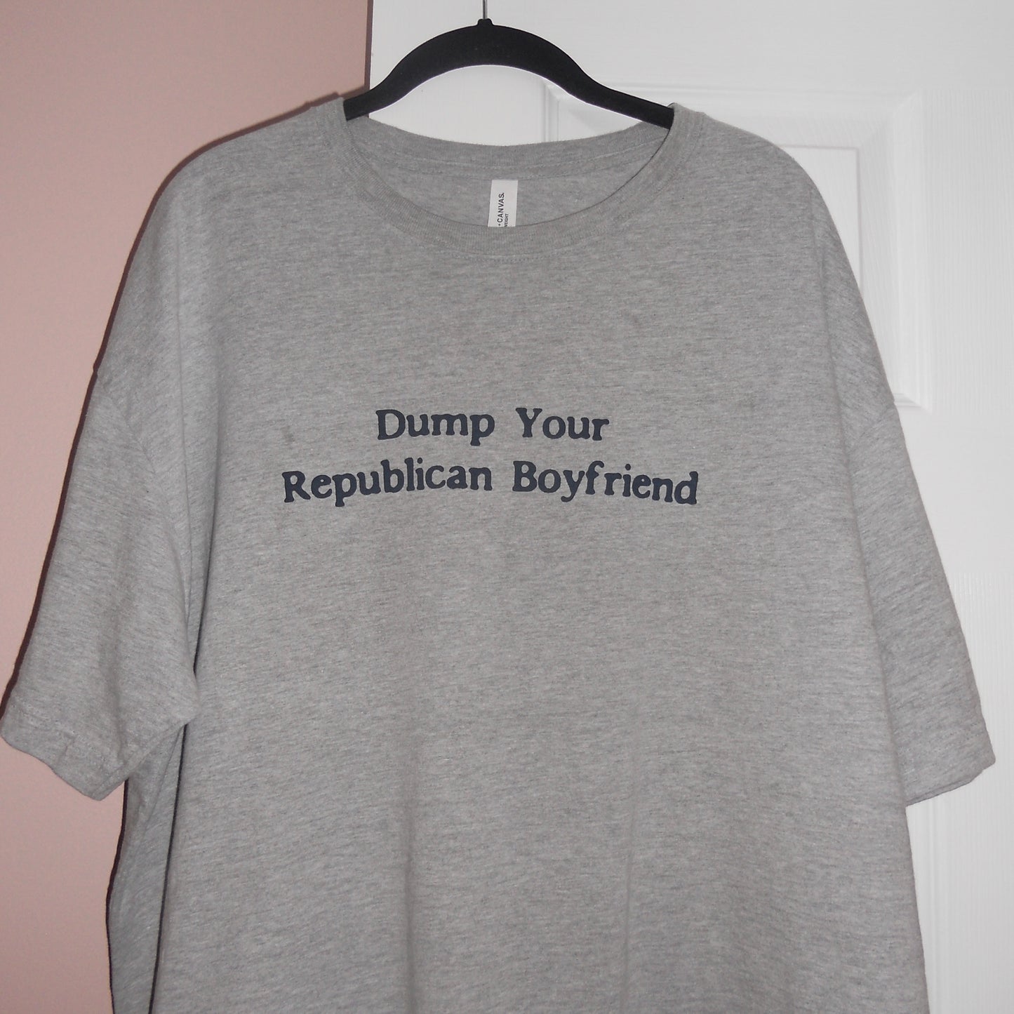 DUMP YOUR REPUBLICAN BOYFRIEND grey tee