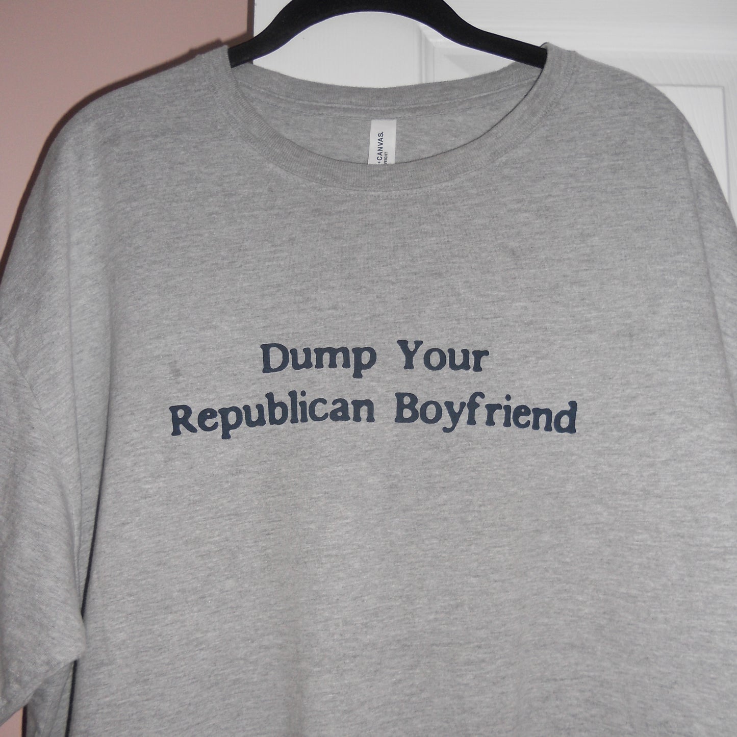 DUMP YOUR REPUBLICAN BOYFRIEND grey tee