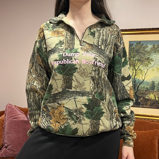 DUMP YOUR REPUBLICAN BOYFRIEND camo zip-up with pink text (L)