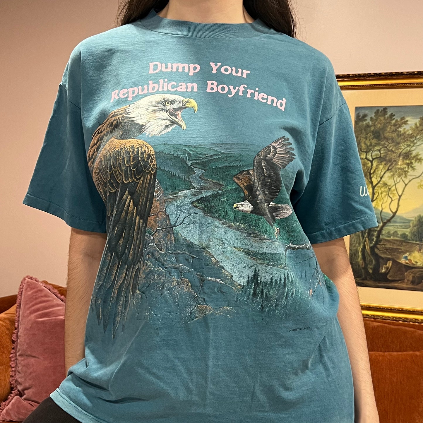 DUMP YOUR REPUBLICAN BOYFRIEND animal t-shirt with pink text (L)