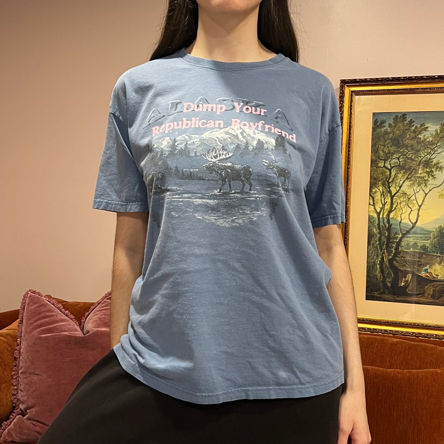 DUMP YOUR REPUBLICAN BOYFRIEND animal t-shirt with pink text (L)
