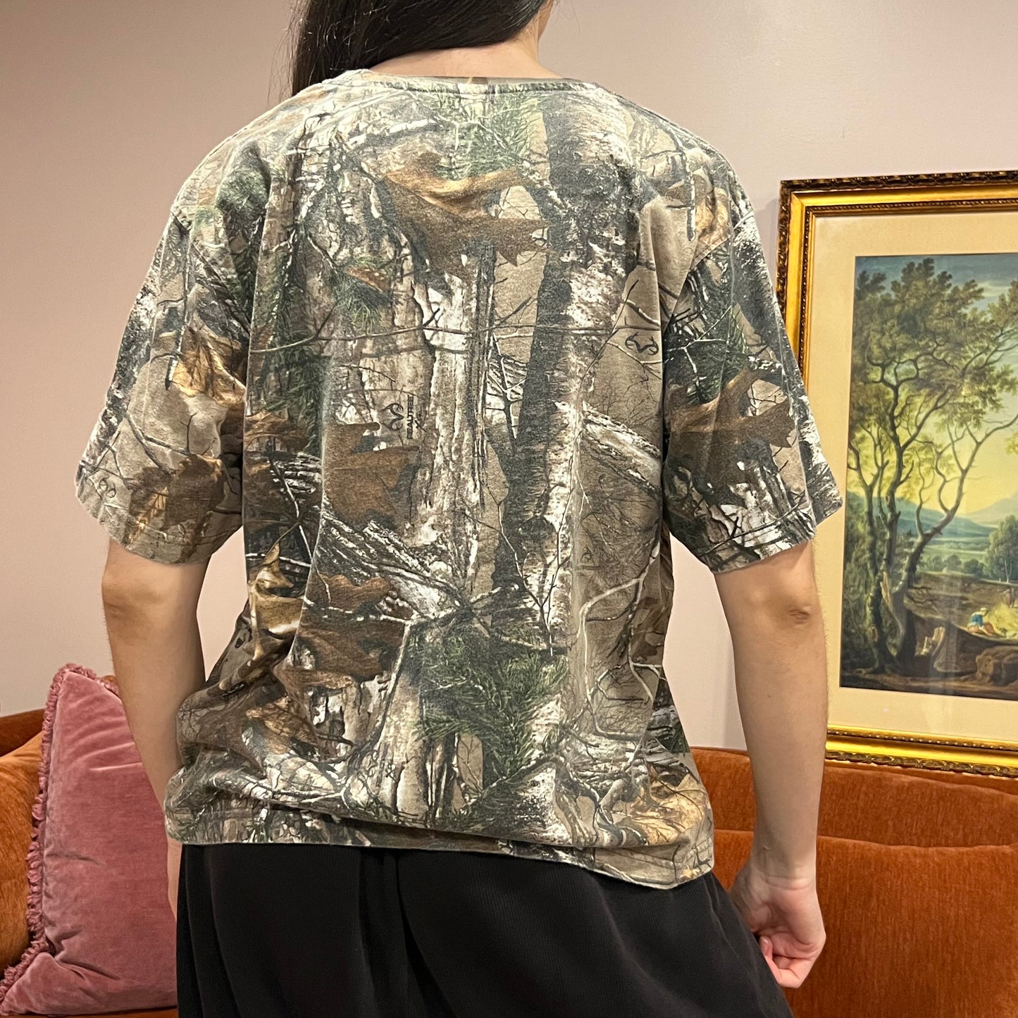 DIVORCE YOUR REPUBLICAN HUSBAND camo t-shirt with pink text (L)