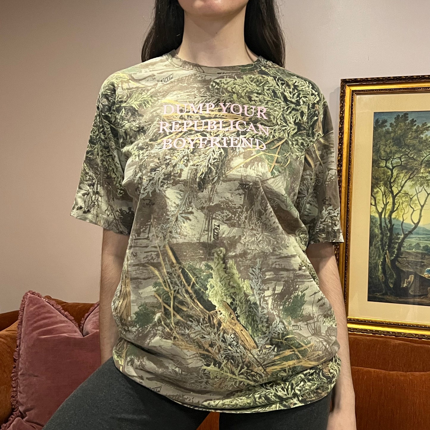 DUMP YOUR REPUBLICAN BOYFRIEND camo t-shirt with pink text (L)