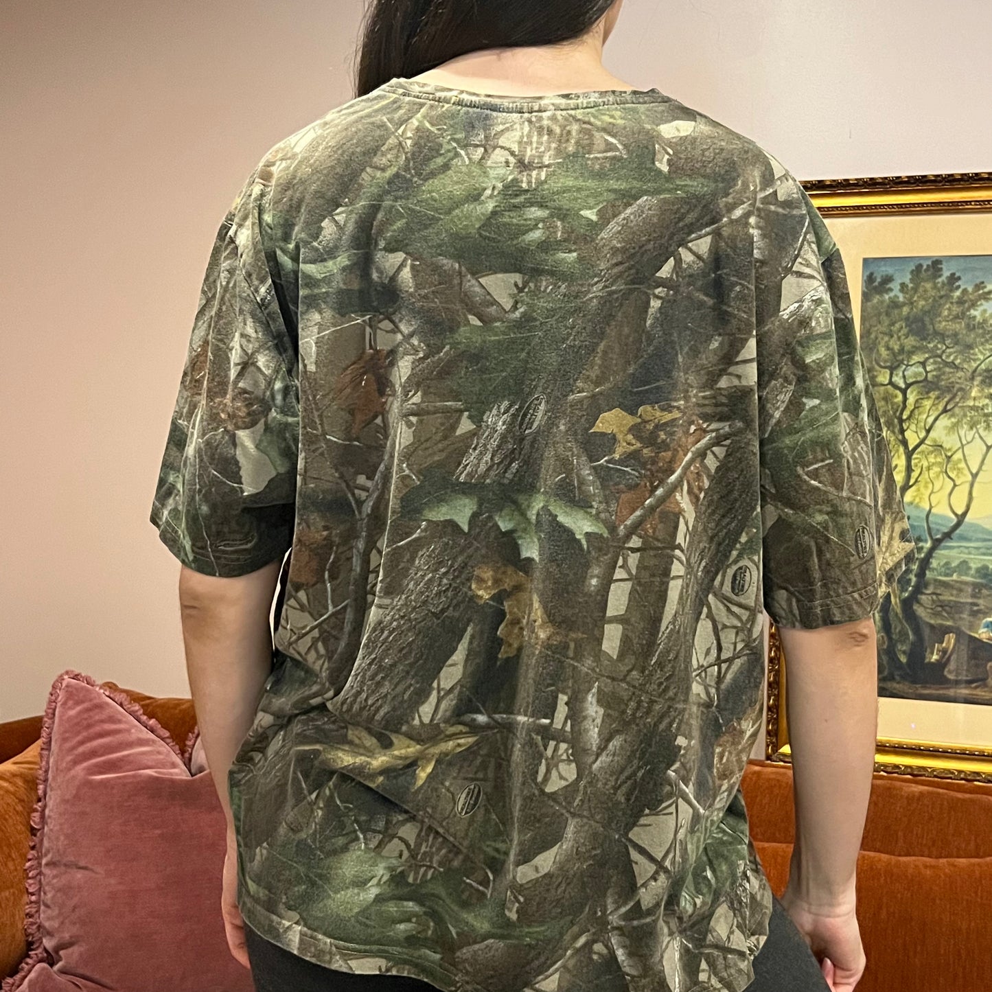 DUMP YOUR REPUBLICAN BOYFRIEND camo t-shirt with pink text (XL)
