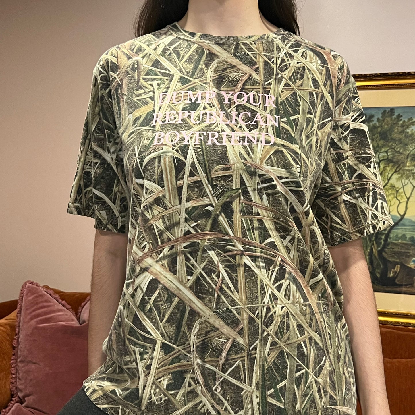 DUMP YOUR REPUBLICAN BOYFRIEND camo t-shirt with pink text (L)