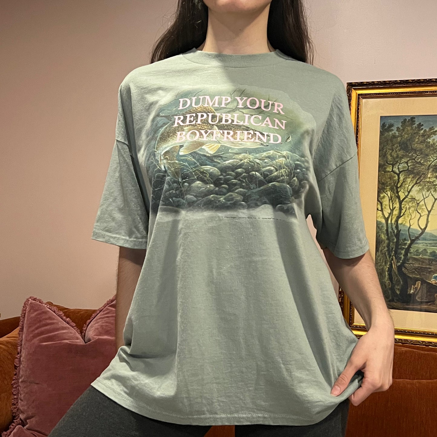 DUMP YOUR REPUBLICAN BOYFRIEND animal t-shirt with pink text (XL)