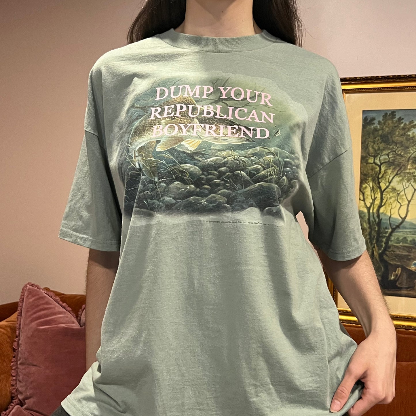 DUMP YOUR REPUBLICAN BOYFRIEND animal t-shirt with pink text (XL)