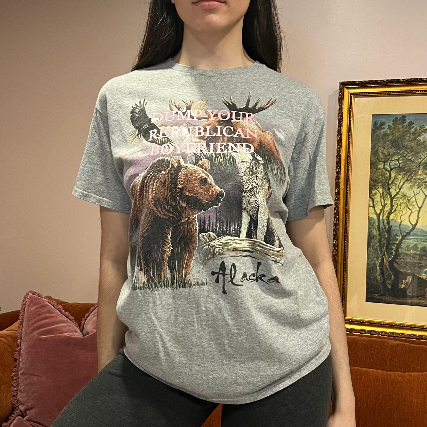 DUMP YOUR REPUBLICAN BOYFRIEND animal t-shirt with pink text (M)