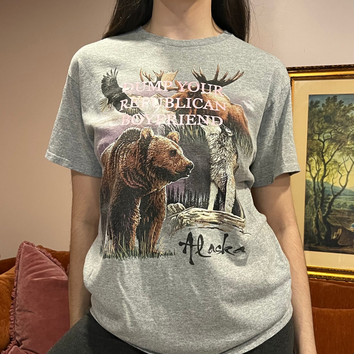 DUMP YOUR REPUBLICAN BOYFRIEND animal t-shirt with pink text (M)