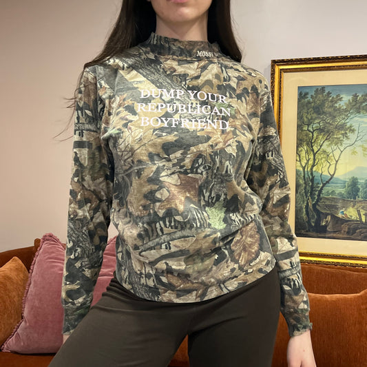 DUMP YOUR REPUBLICAN BOYFRIEND camo turtle neck long sleeve t-shirt with pink text (M)