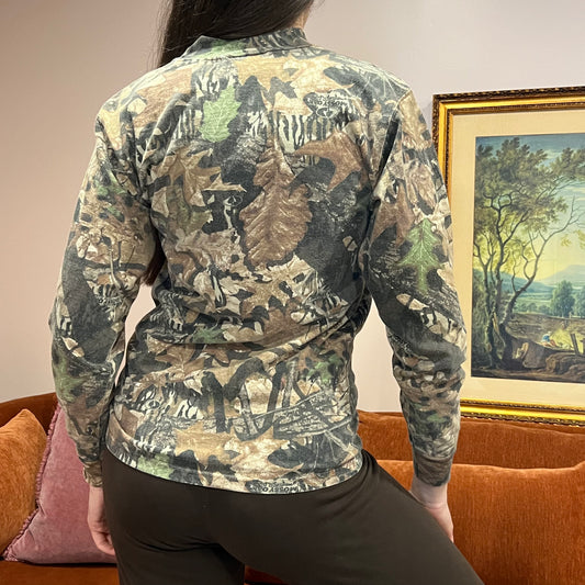 DUMP YOUR REPUBLICAN BOYFRIEND camo turtle neck long sleeve t-shirt with pink text (M)