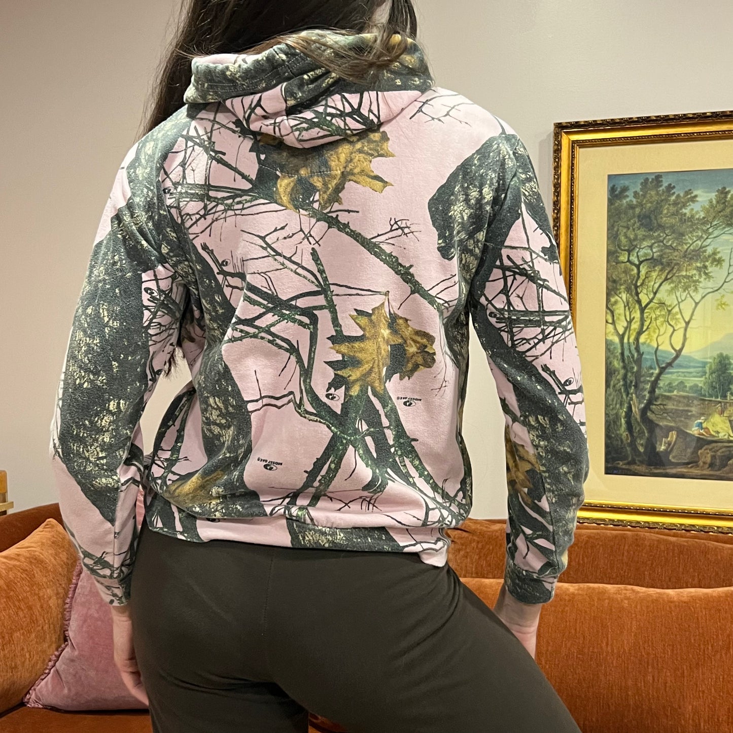 DUMP YOUR REPUBLICAN BOYFRIEND pink camo hoodie with white text (M)