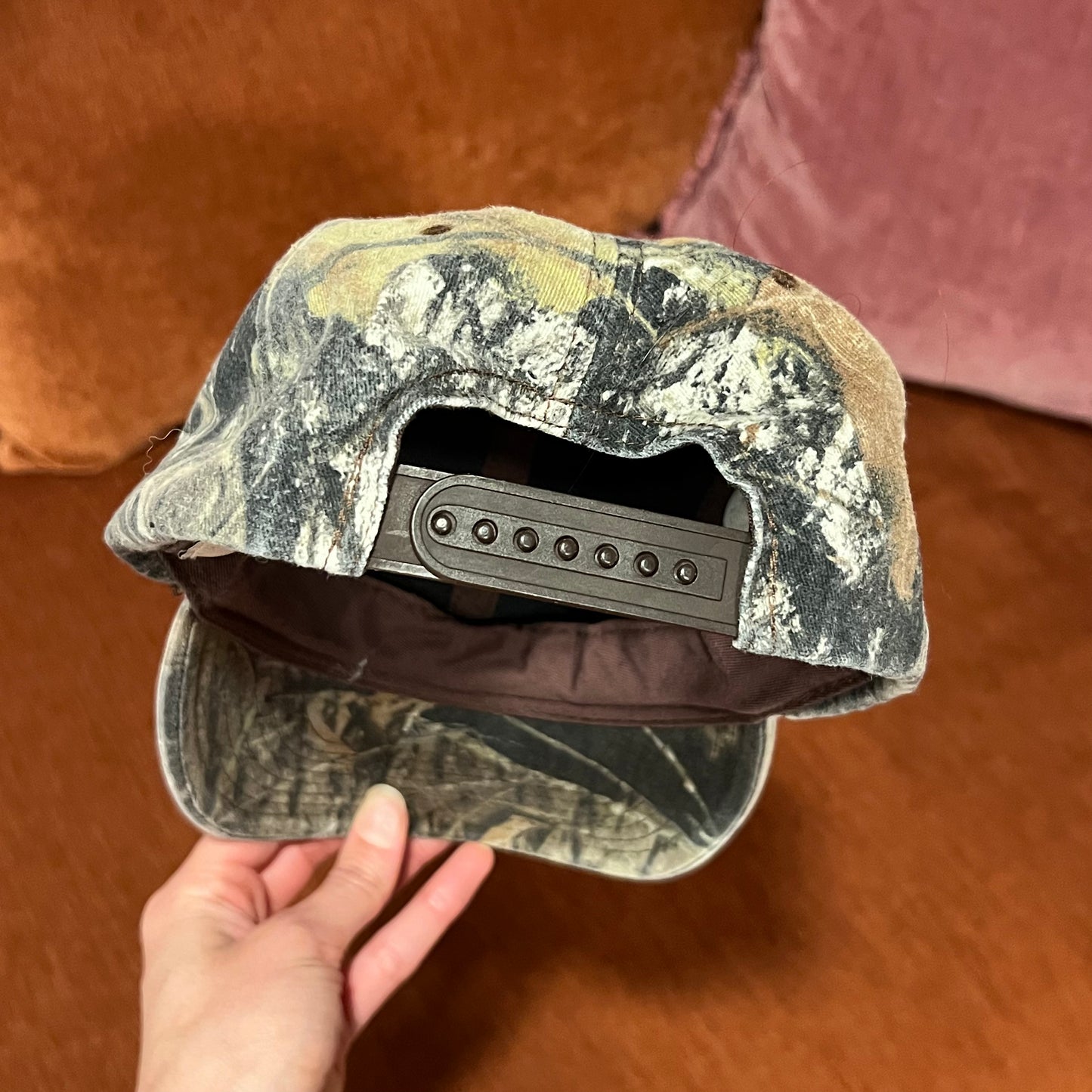 DUMP YOUR REPUBLICAN BOYFRIEND camo hat