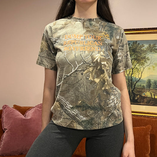 DUMP YOUR REPUBLICAN BOYFRIEND camo t-shirt with orange text (M)
