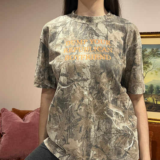 DUMP YOUR REPUBLICAN BOYFRIEND camo t-shirt with orange text (M)