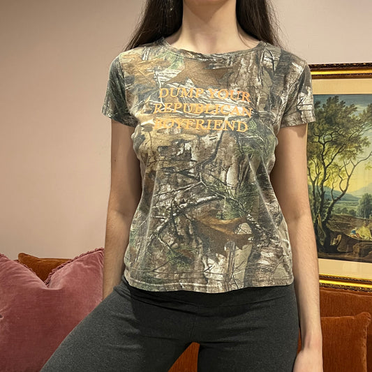 DUMP YOUR REPUBLICAN BOYFRIEND camo t-shirt with orange text (M)