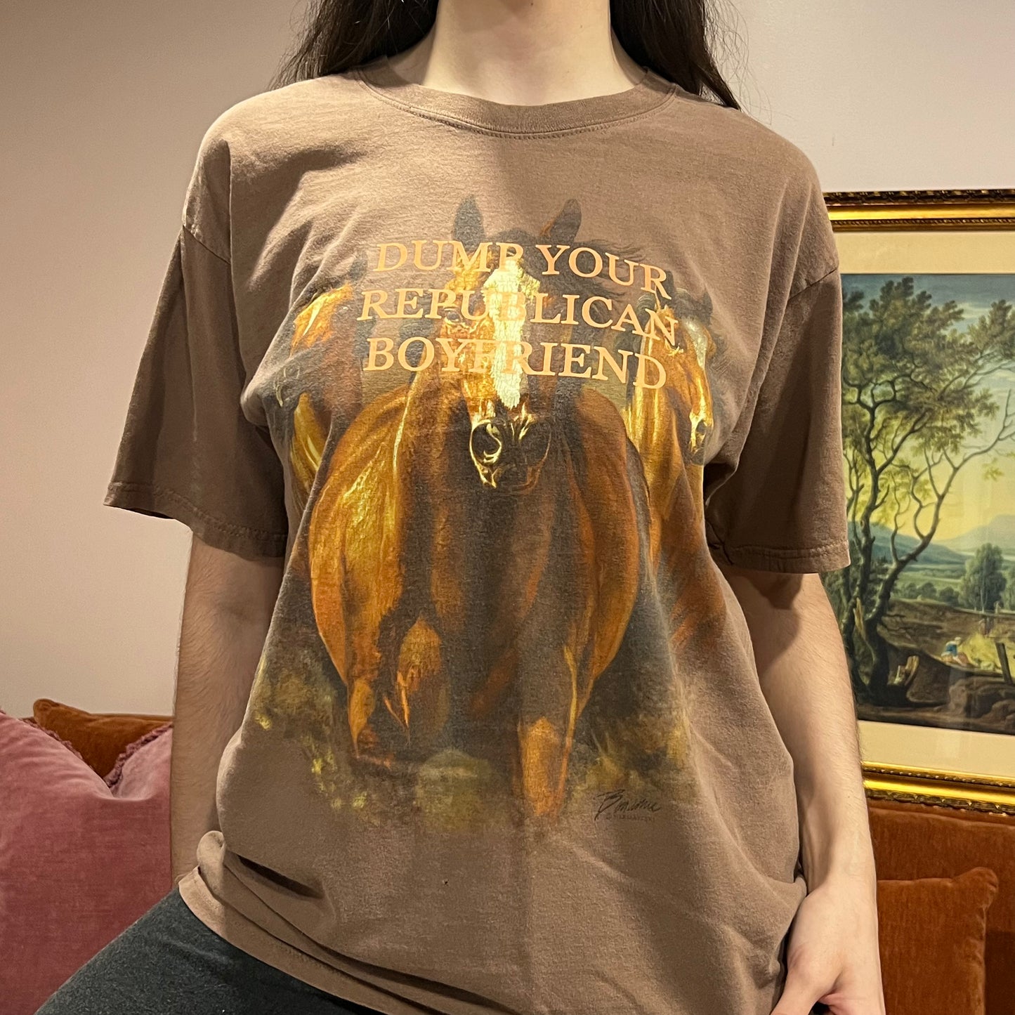 DUMP YOUR REPUBLICAN BOYFRIEND horse t-shirt with orange text (L)
