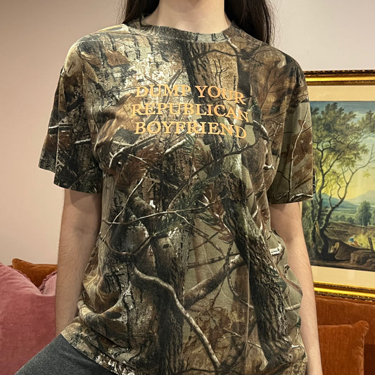 DUMP YOUR REPUBLICAN BOYFRIEND camo t-shirt with orange text (L)